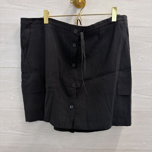 Cabi Black Button Front Skirt With Shorts Medium