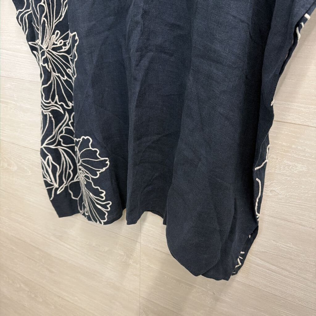 J Jill Navy/ White Embroidered Short Sleeve Boxy Top S-L