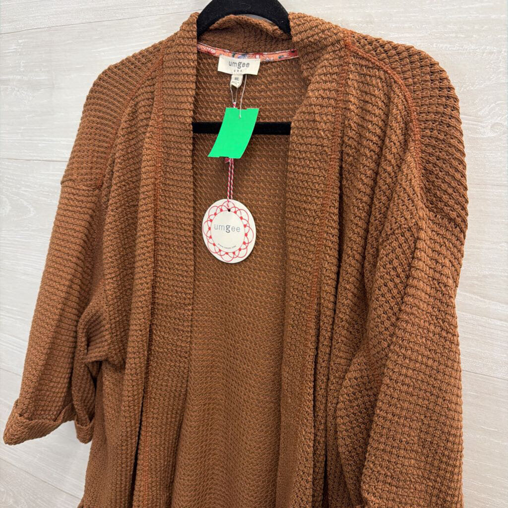 Umgee Brown Textured Open Front Top Medium/ Large
