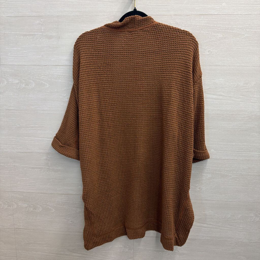 Umgee Brown Textured Open Front Top Medium/ Large