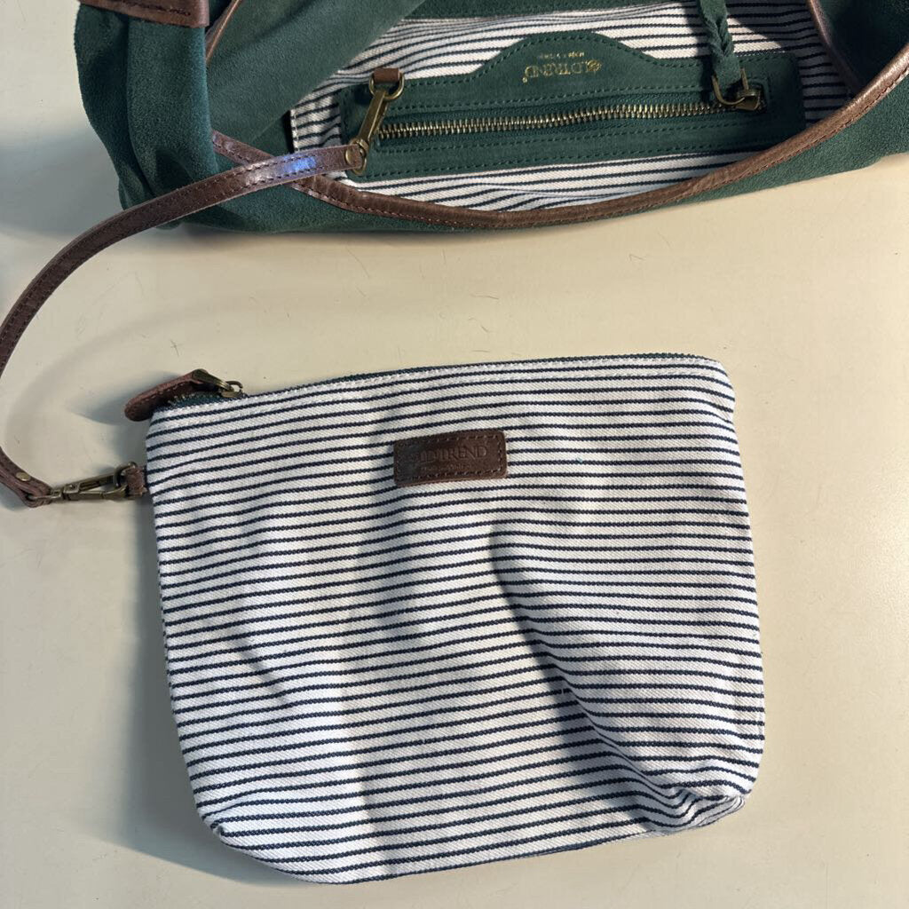 Old Trend Green Leather Rose Valley Hobo Purse