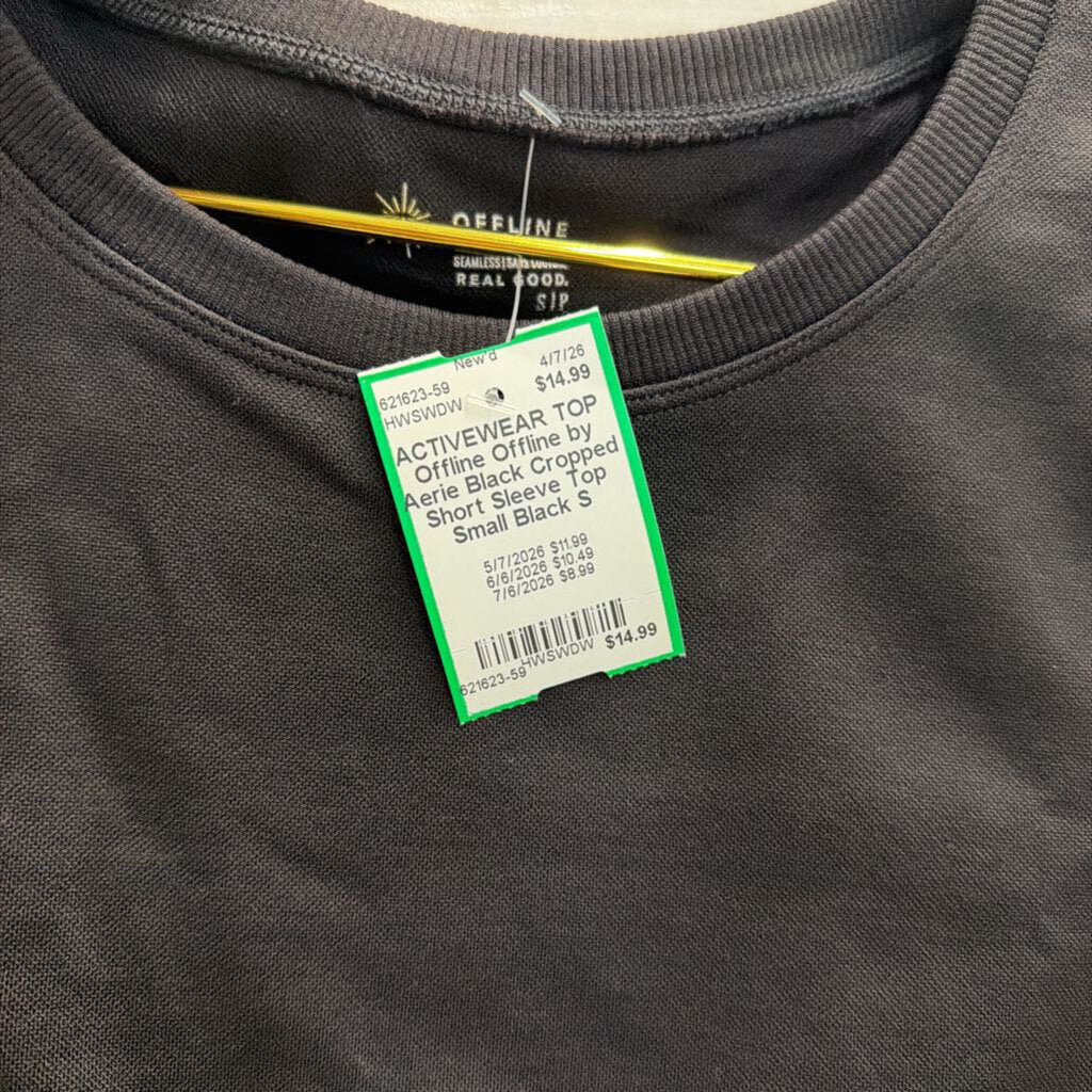 Offline by Aerie Black Cropped Short Sleeve Top Small