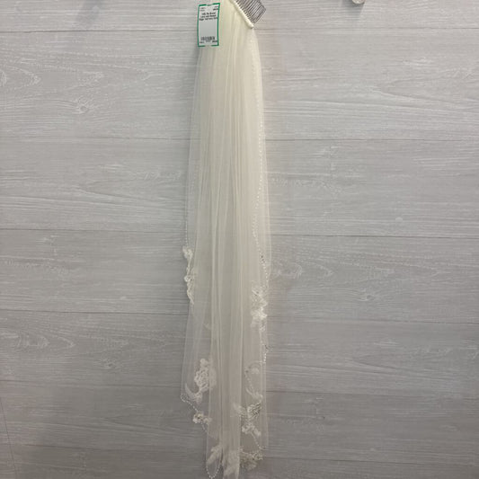 Lace and Sequin Edge Veil