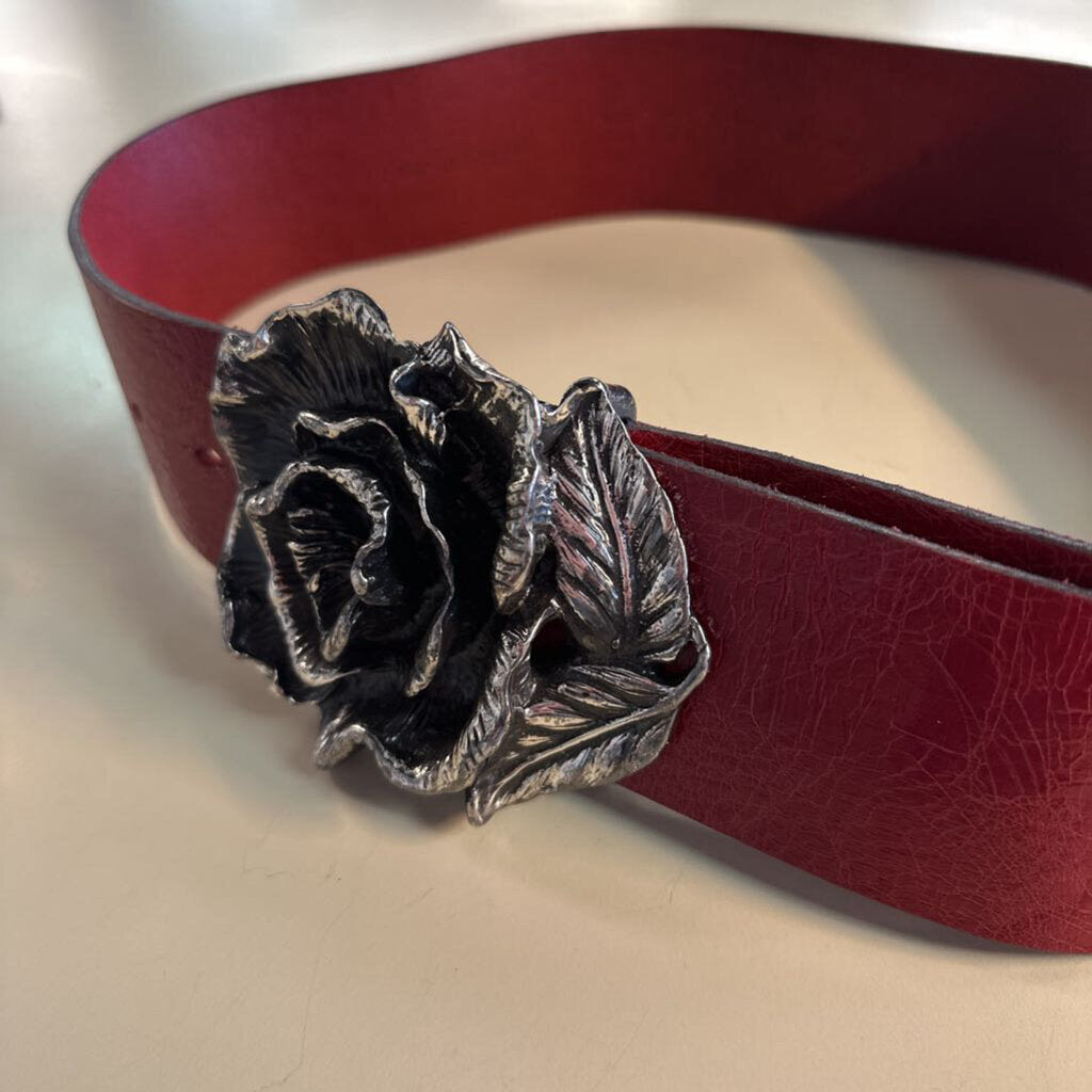 BCBG Red Leather Gisela Rose Belt Small