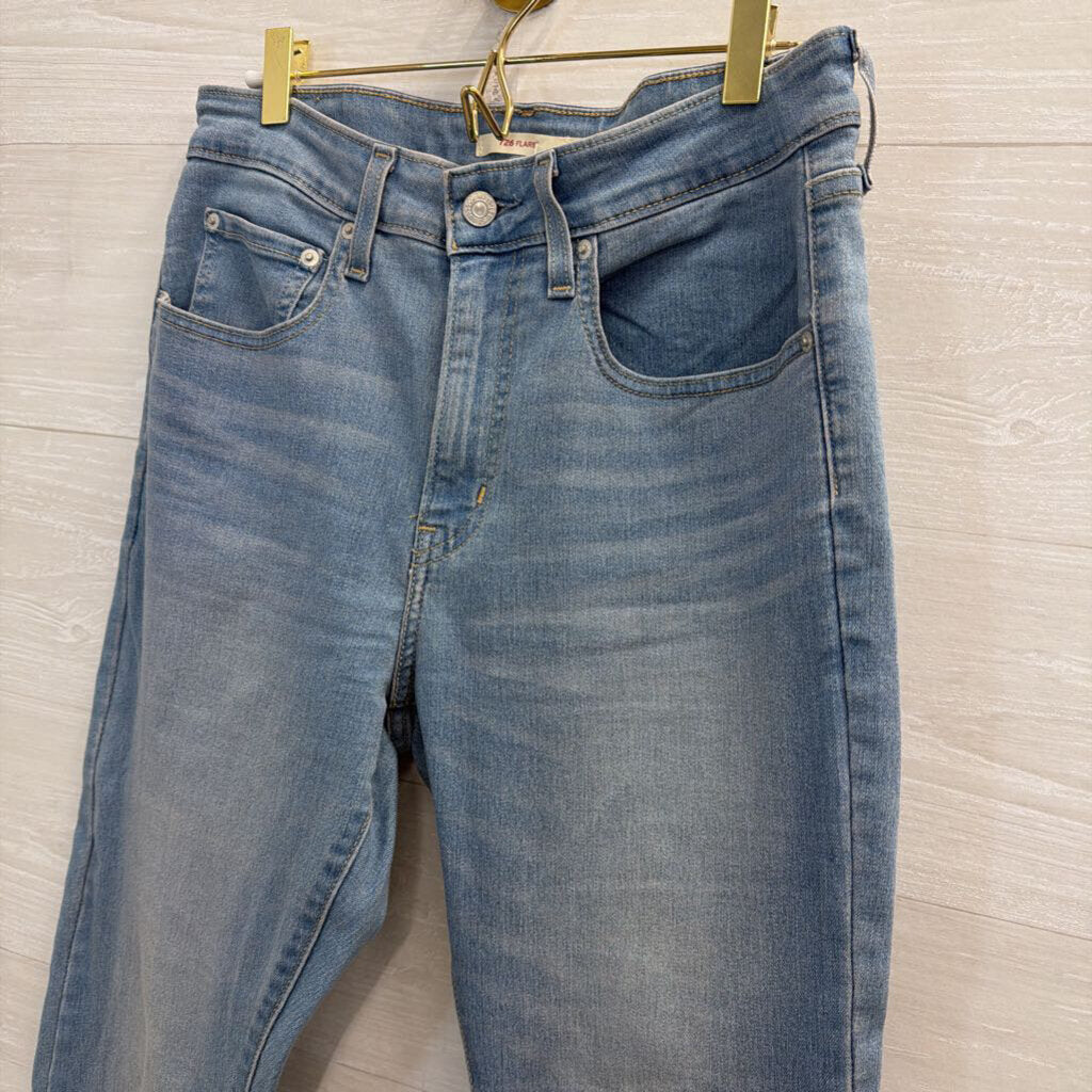 Levi Light Wash 726 Flare Jeans 30