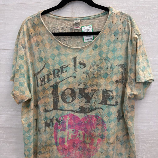 Magnolia Pearl Love In My Heart Tee One Size