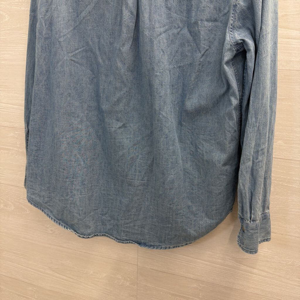 Aerie Blue Chambray Long Sleeve Button Down Top Medium