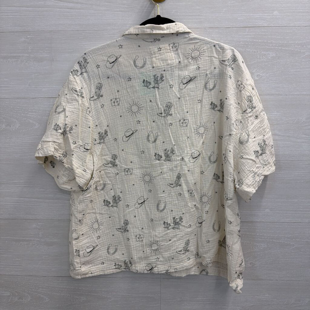 American Eagle White/ Black Print Shorts/ Short Sleeve Button Down Lounge Set XXL