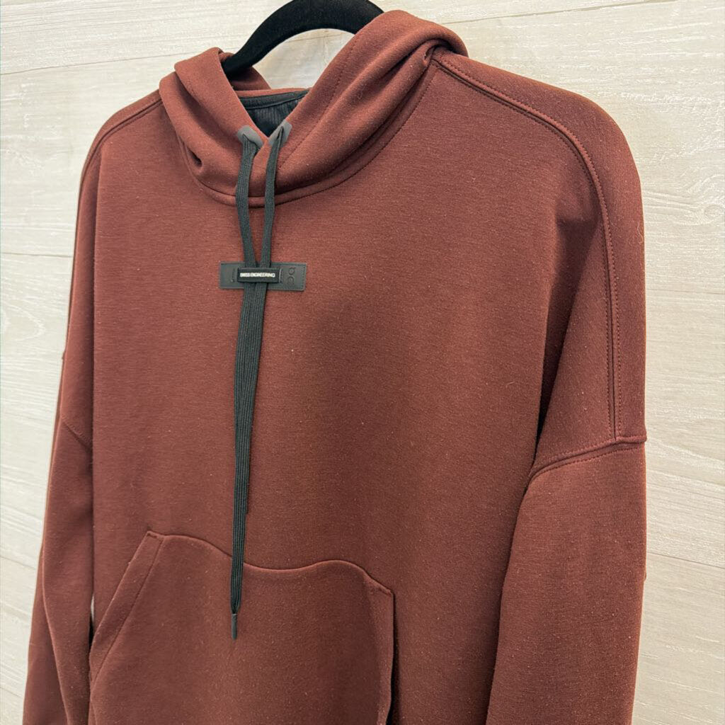 On Cloud Burgundy Hoodie Medium