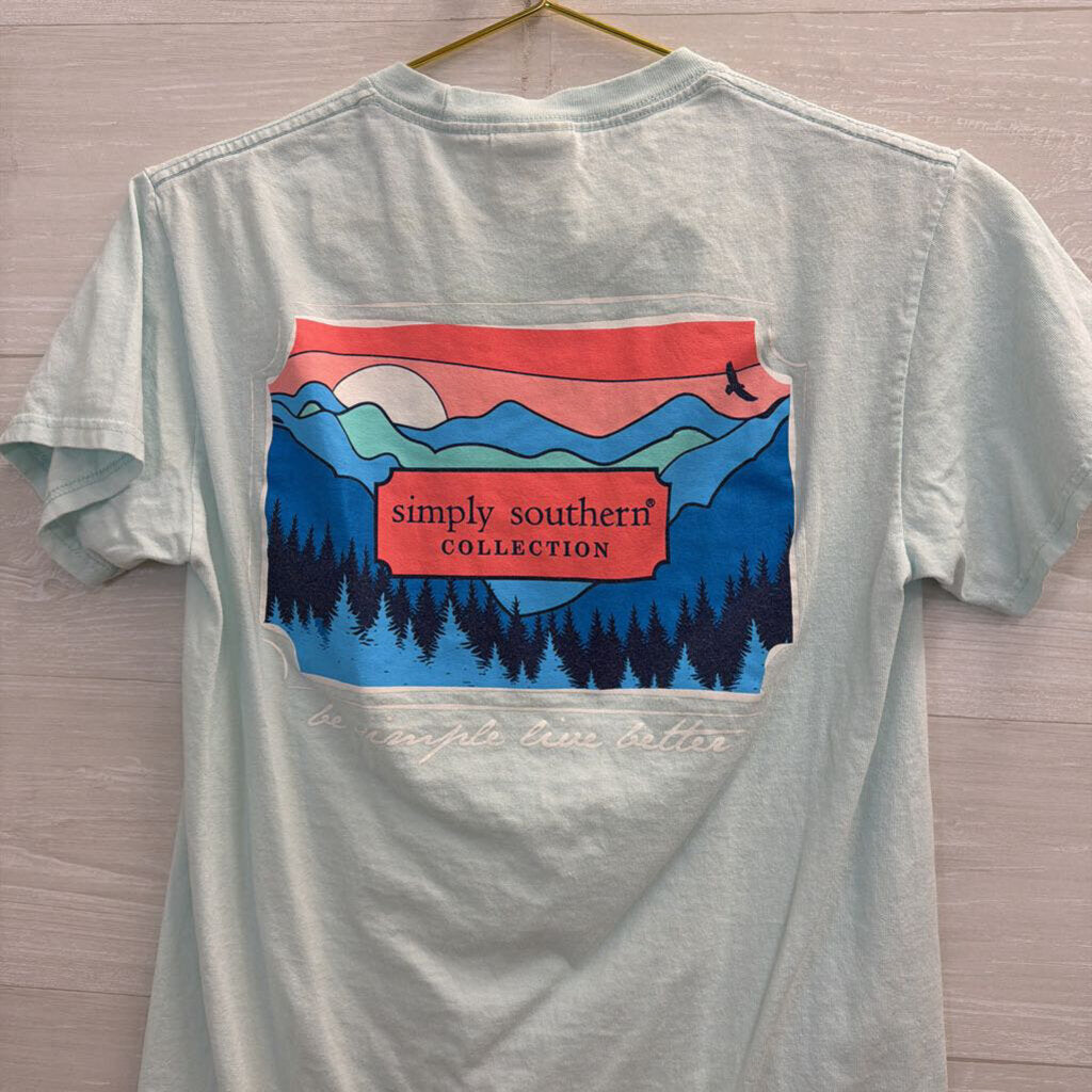 Simply Southern Blue Short Sleeve Graphic Tee Small