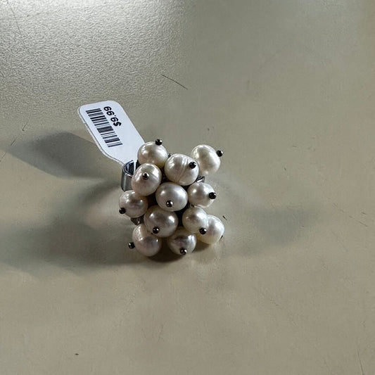 Silver/ Pearl Cluster Ring