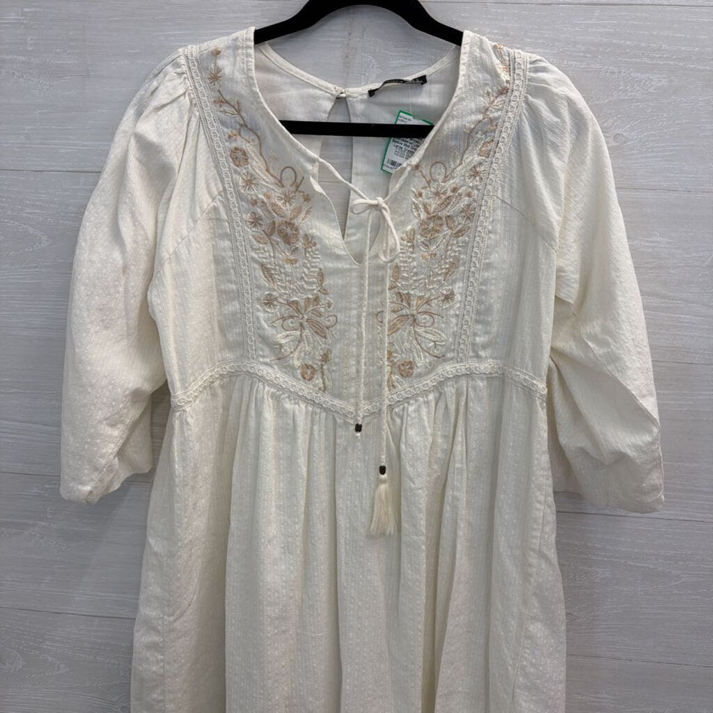 Black Tape Cream/ Brown Embroidered Long Sleeve Midi Dress Large