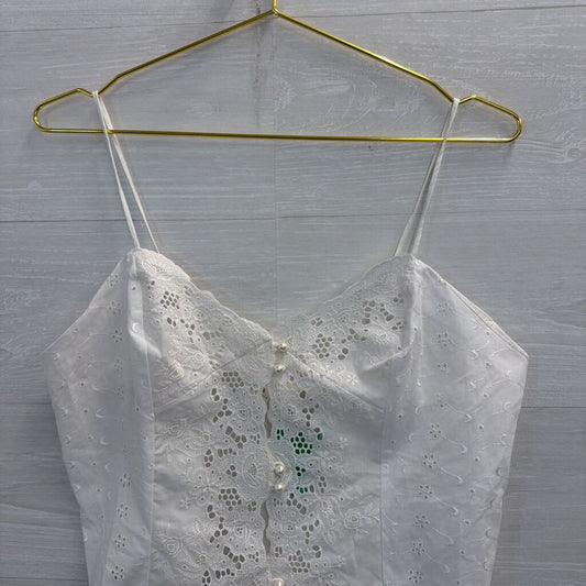Vintage Victoria's Secret White Eyelet Detail Button Front Cropped Tank Top Medium