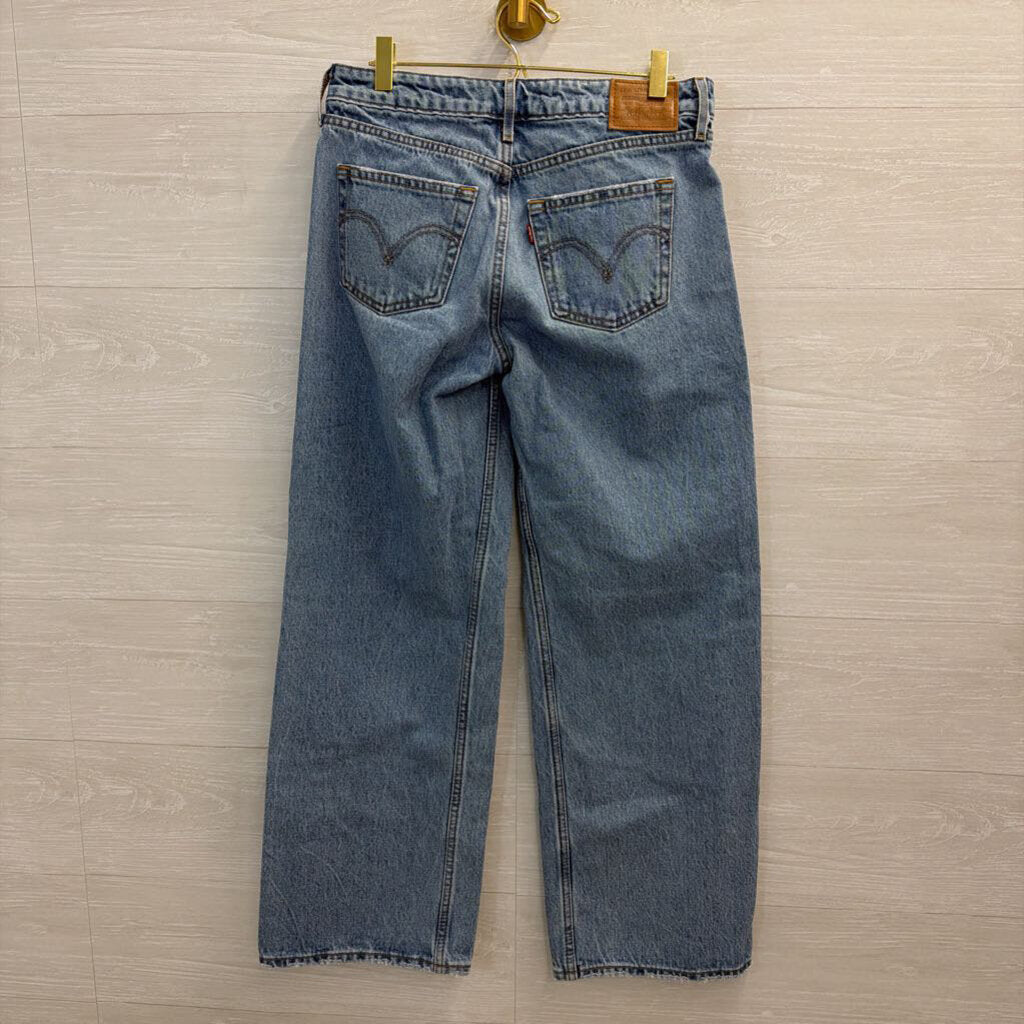 Levi Light Wash Low Loose Jeans 26
