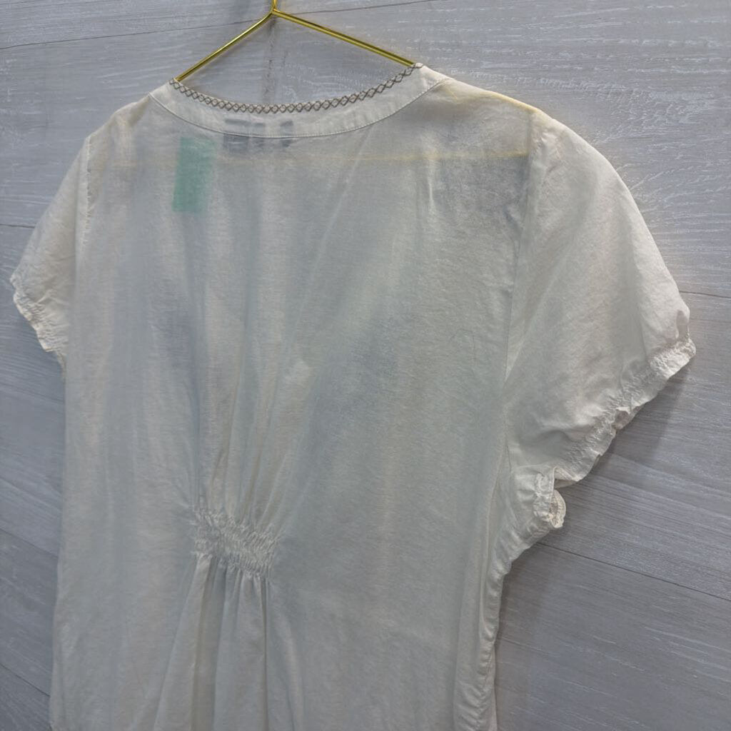 Eddie Bauer Cream/ Blue Embroidered Short Sleeve Top Extra Large