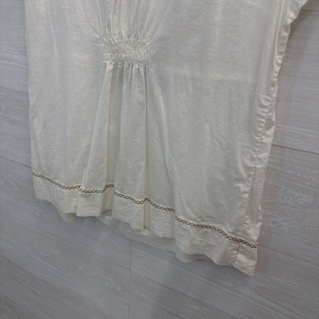 Eddie Bauer Cream/ Blue Embroidered Short Sleeve Top Extra Large