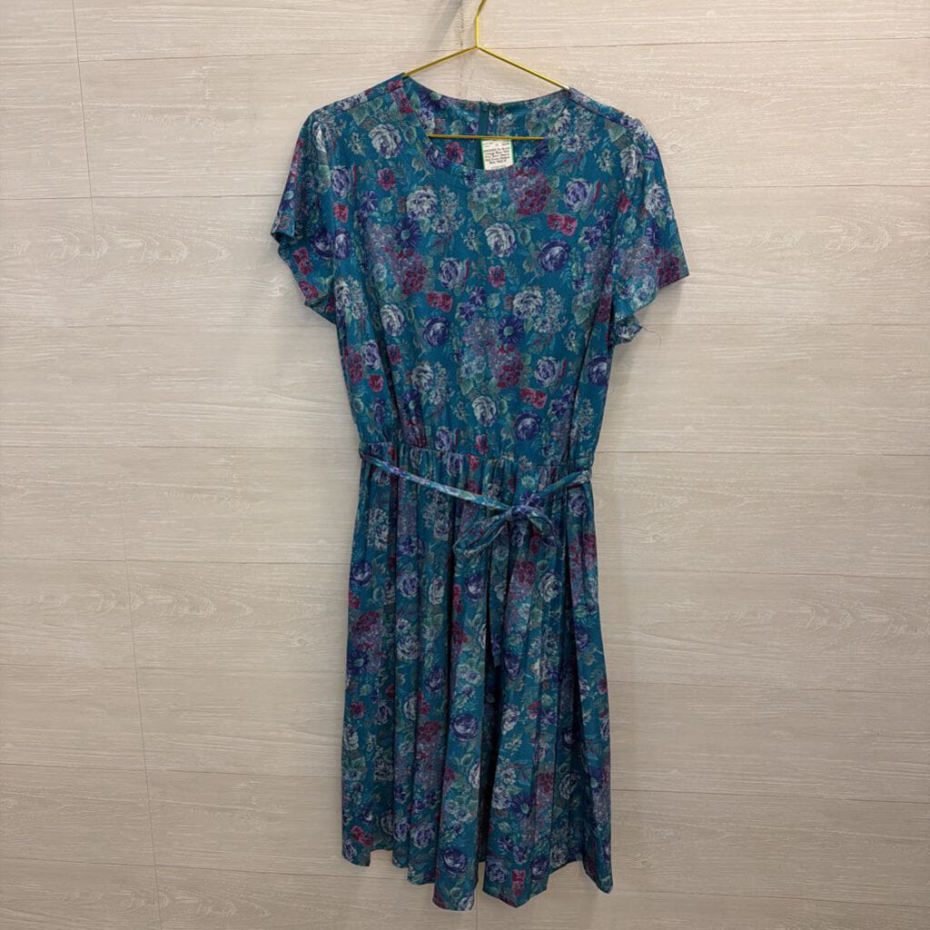 Vintage Blue/ Multi Print Short Sleeve Midi Dress Medium