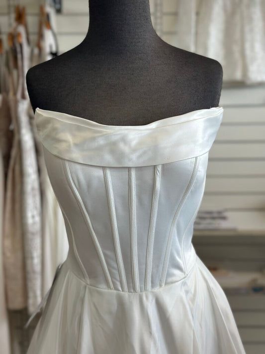 Azazie Ivory Satin Strapless Bridal Gown Medium