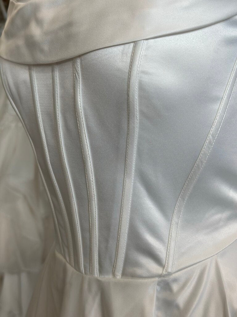 Azazie Ivory Satin Strapless Bridal Gown Medium