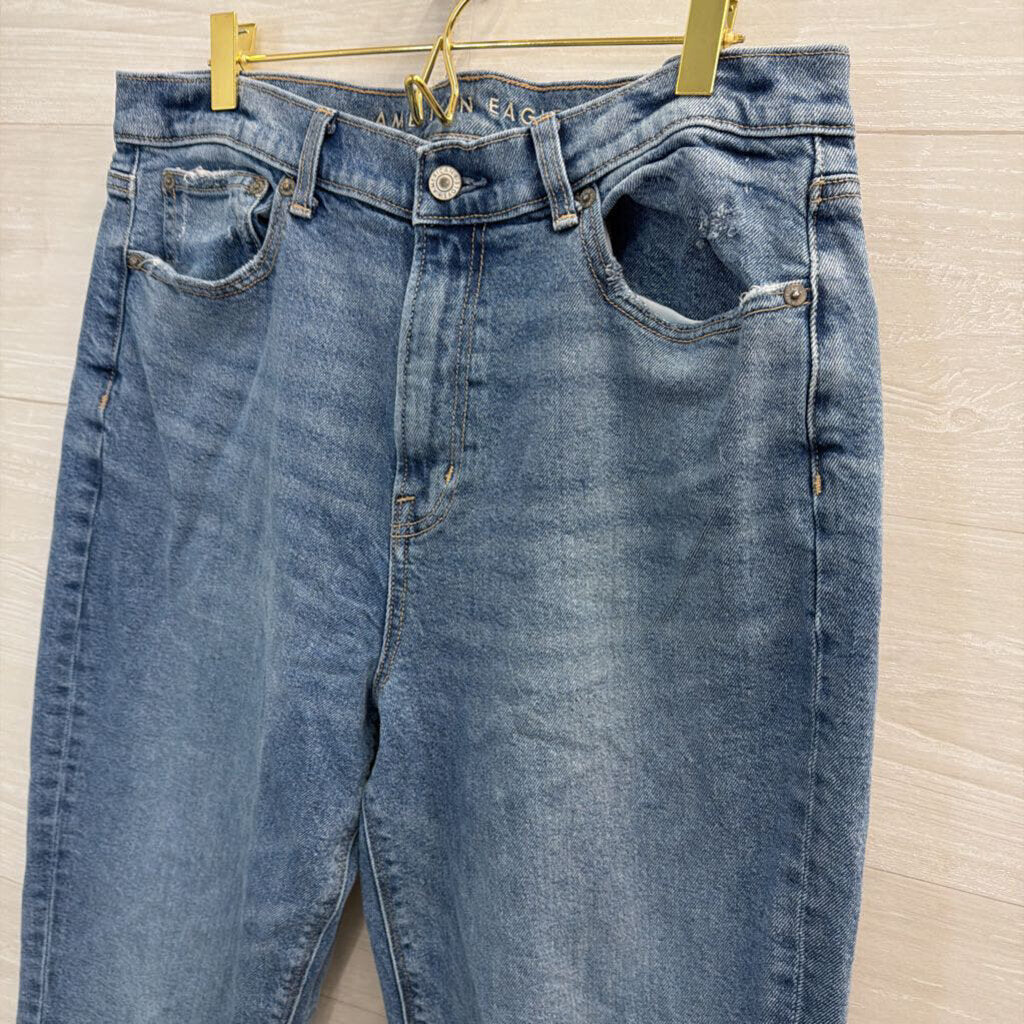 American Eagle Medium Wash Super High Rise Ankle Straight Jeans 12