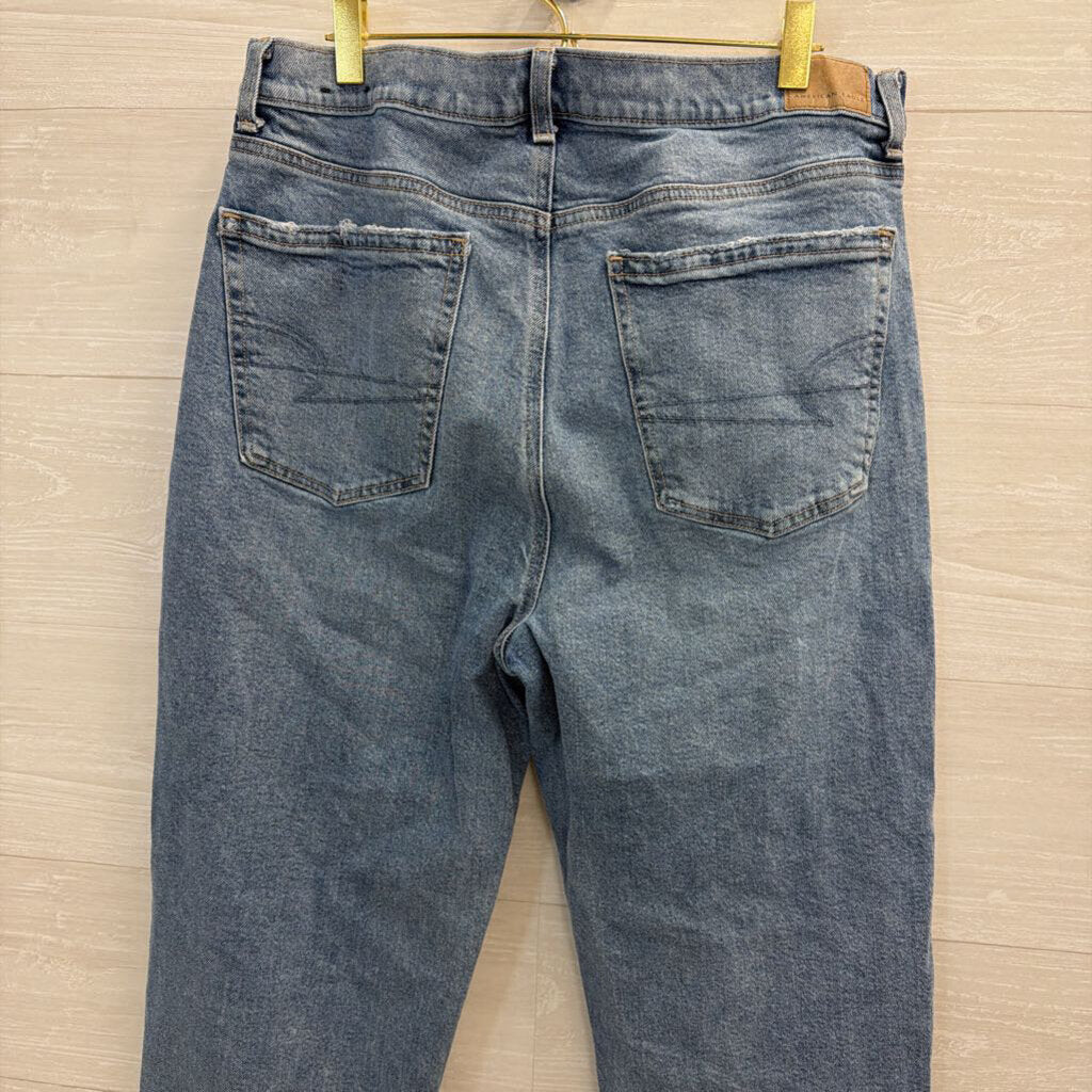 American Eagle Medium Wash Super High Rise Ankle Straight Jeans 12