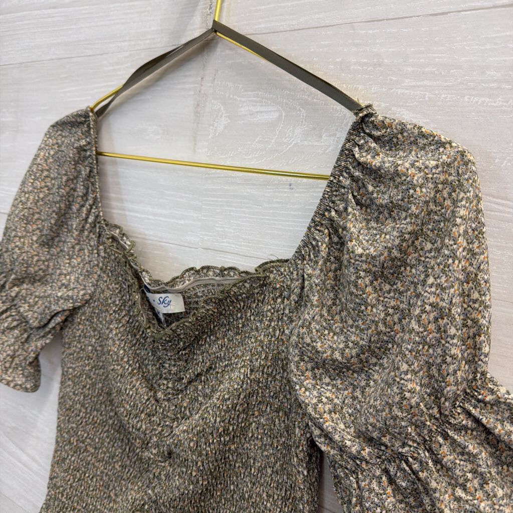 She and Sky Green/ Multi Print Cropped Short Puff Sleeve Top Medium