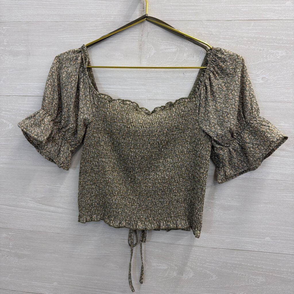 She and Sky Green/ Multi Print Cropped Short Puff Sleeve Top Medium