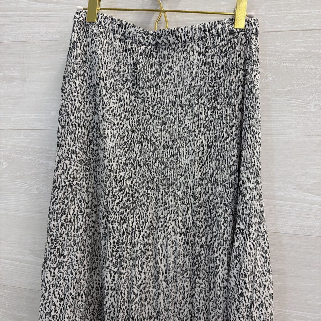 Banana Republic White/ Black Print Midi Skirt Extra Small