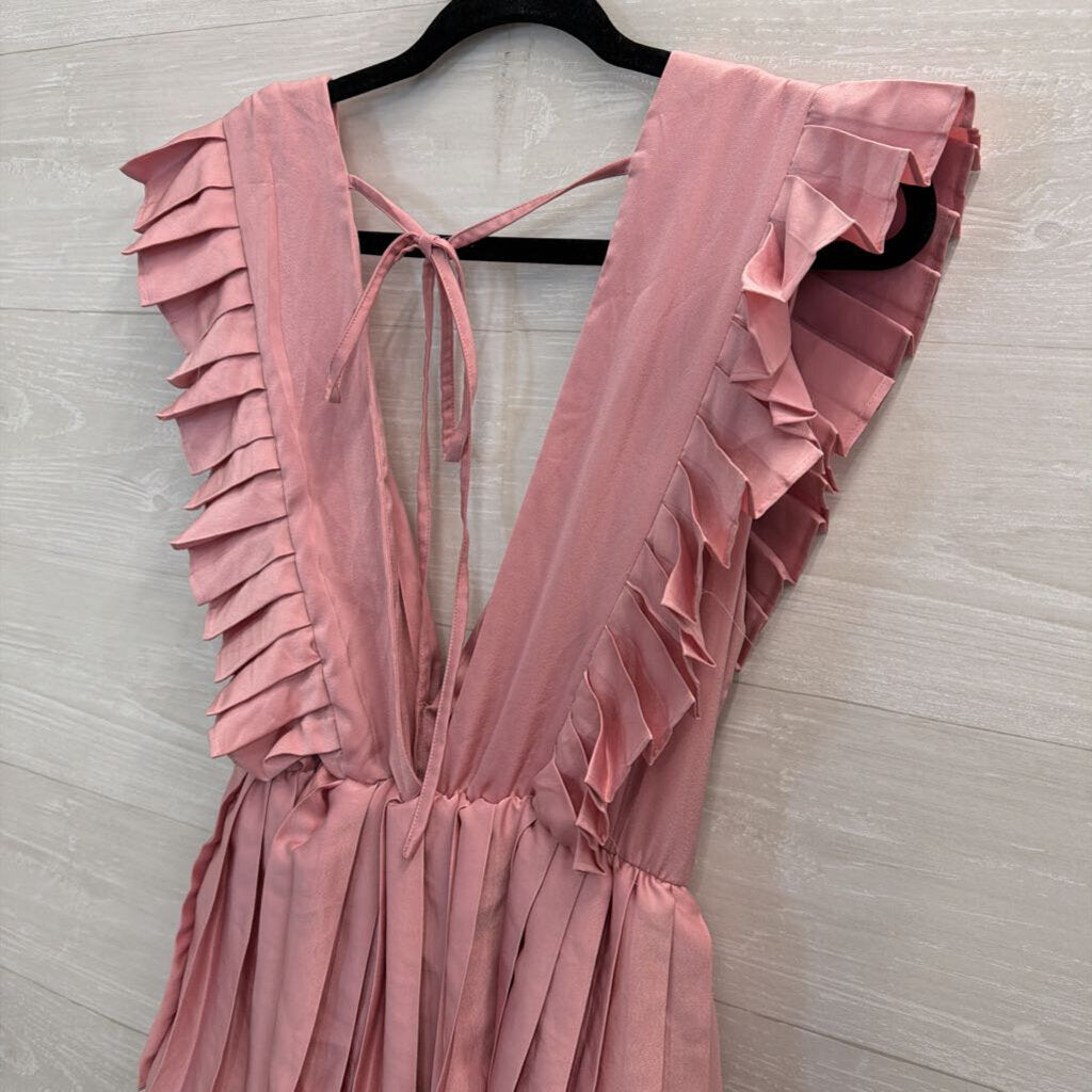 Strut and Bolt Pink Silky Pleated Tiered Short Sleeve Midi Dress Small