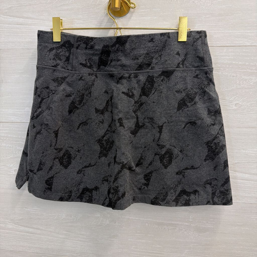 Pact Grey Print Skort Medium