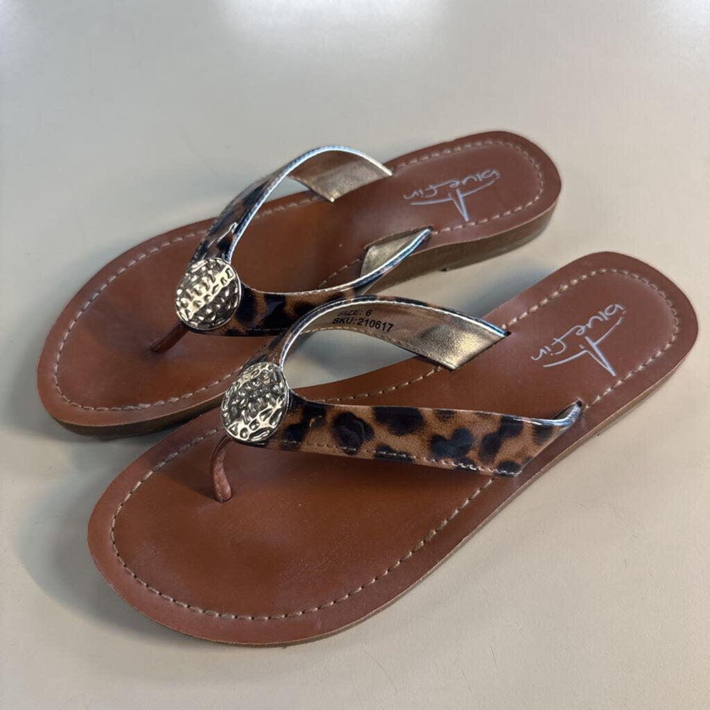 Blue Fin Brown Leopard Strap Flip Flops 6