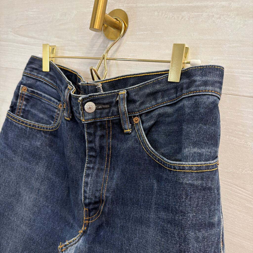 Levi Dark Wash Denim Skirt 34