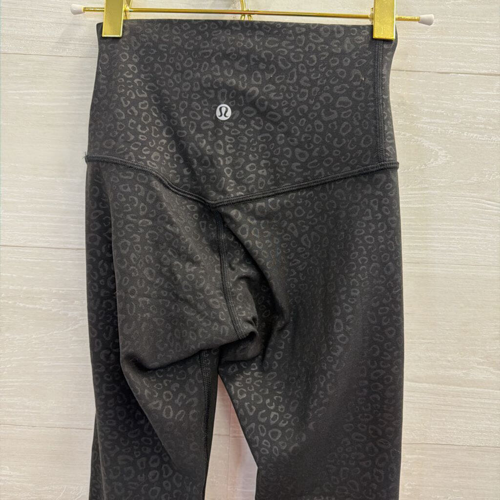 Lululemon Black Printed Cropped Leggings 0
