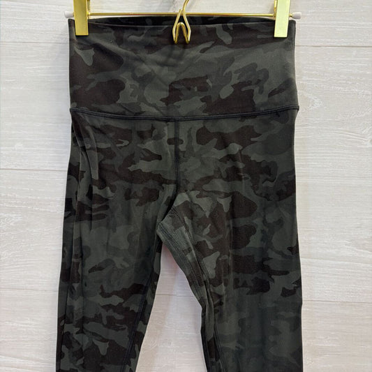 Lululemon Cropped Camo Leggings 4
