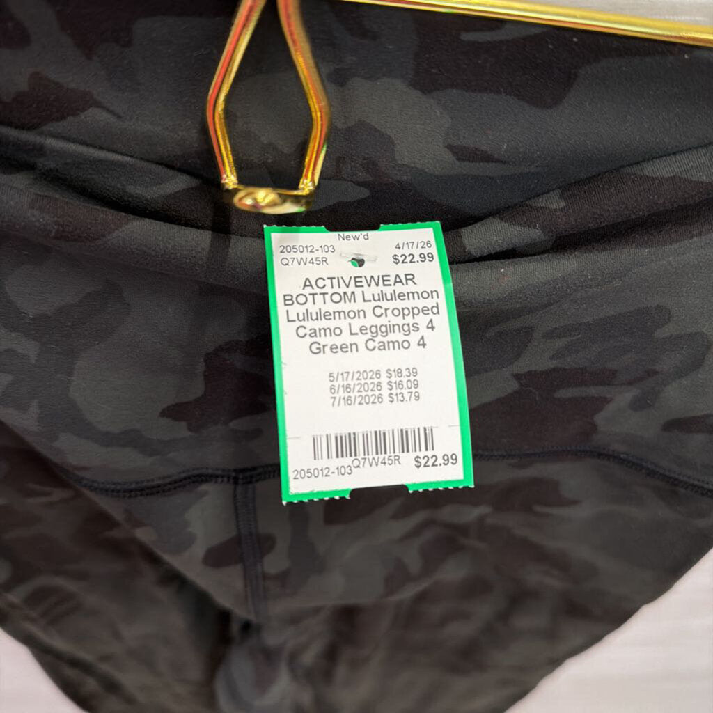 Lululemon Cropped Camo Leggings 4