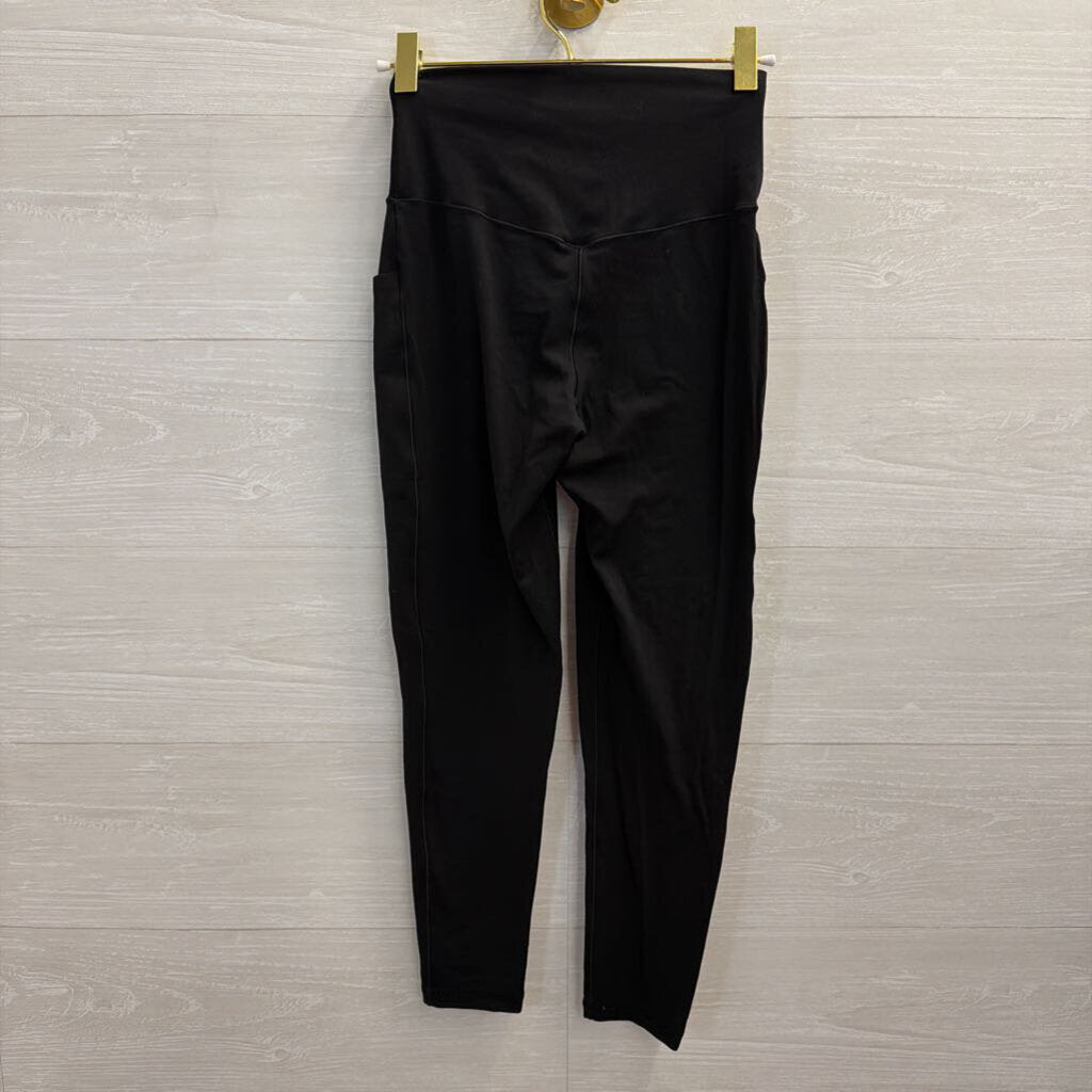 Offline Black Cropped Leggings Small