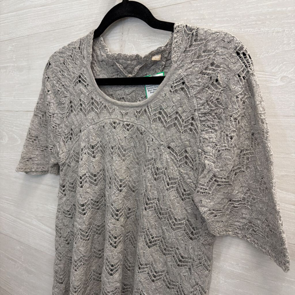 Knitted and Knotted Grey Lace Short Sleeve Top Small