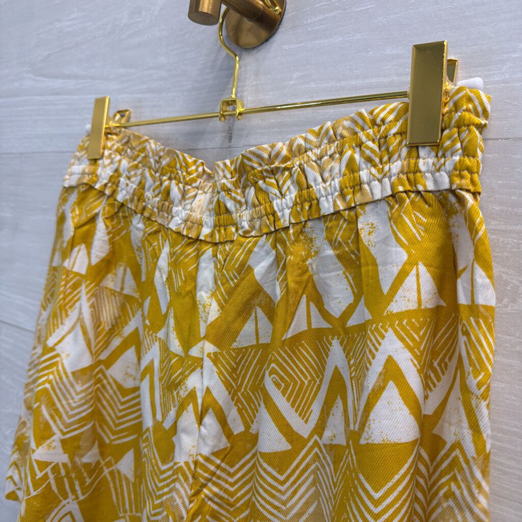 Anthropologie Yellow/ White Print Pull On Shorts Small