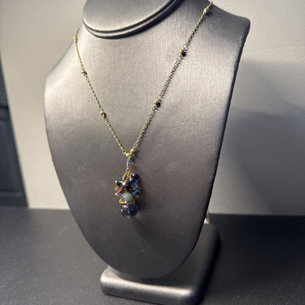 Anne Vaughan Small Stone Cluster Necklace