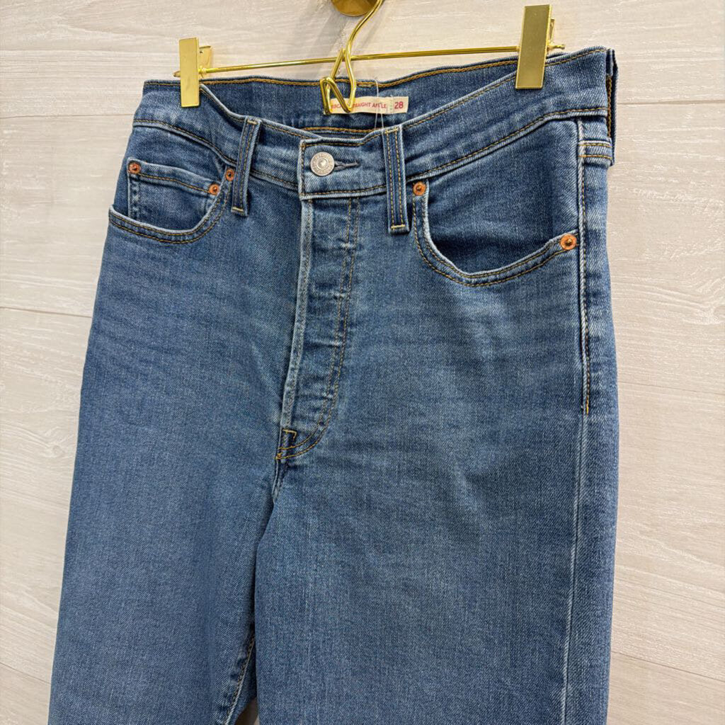 Levi Medium Wash Ribcage Straight Ankle Jeans 28