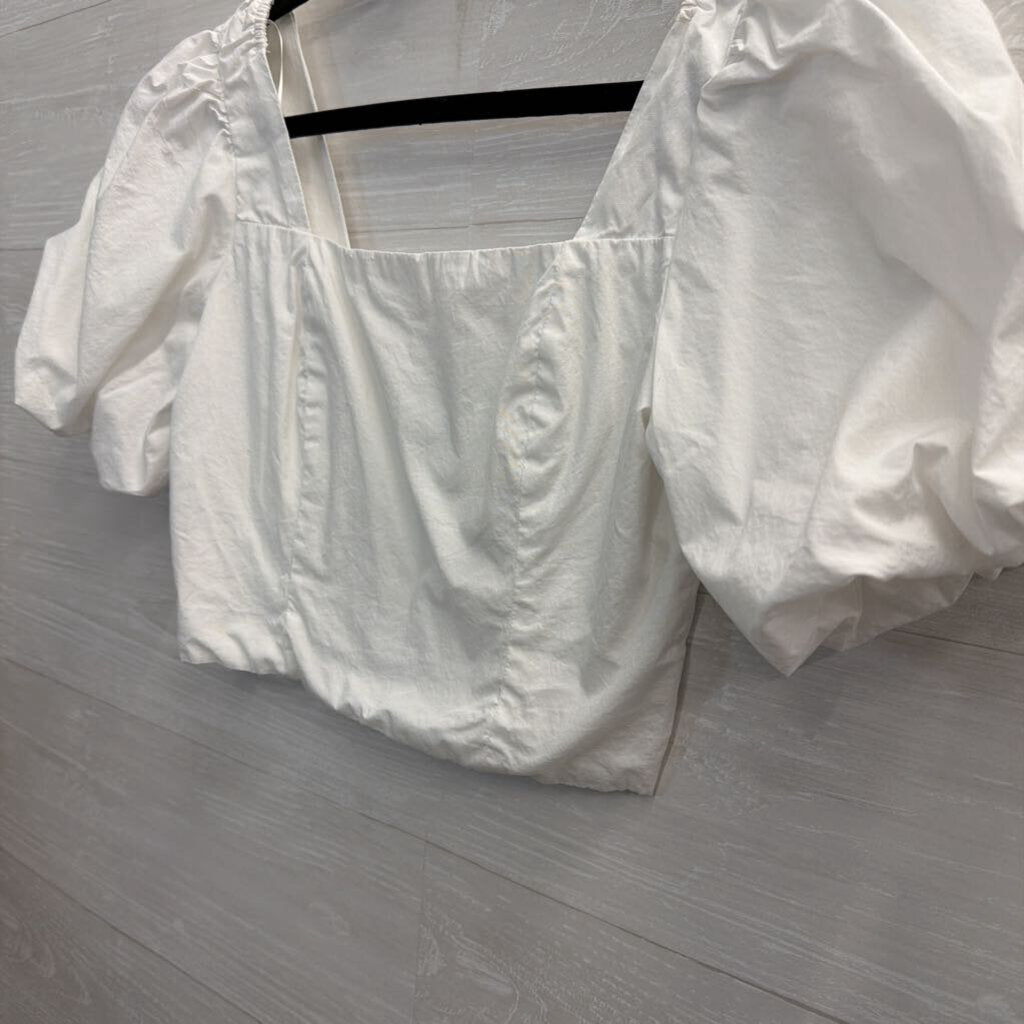 GB White Cropped Short Puff Sleeve Top Medium