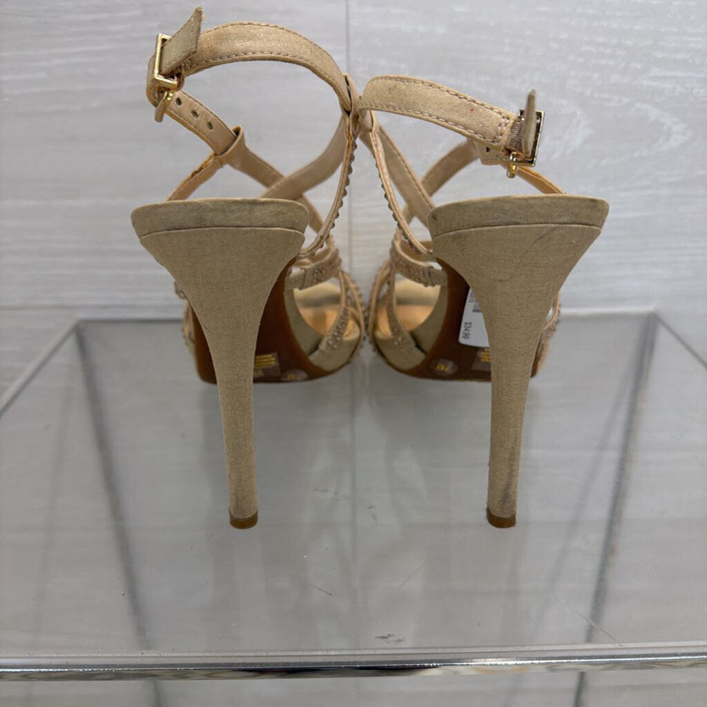 Gianni Bini Champagne Shaynah Heels 7