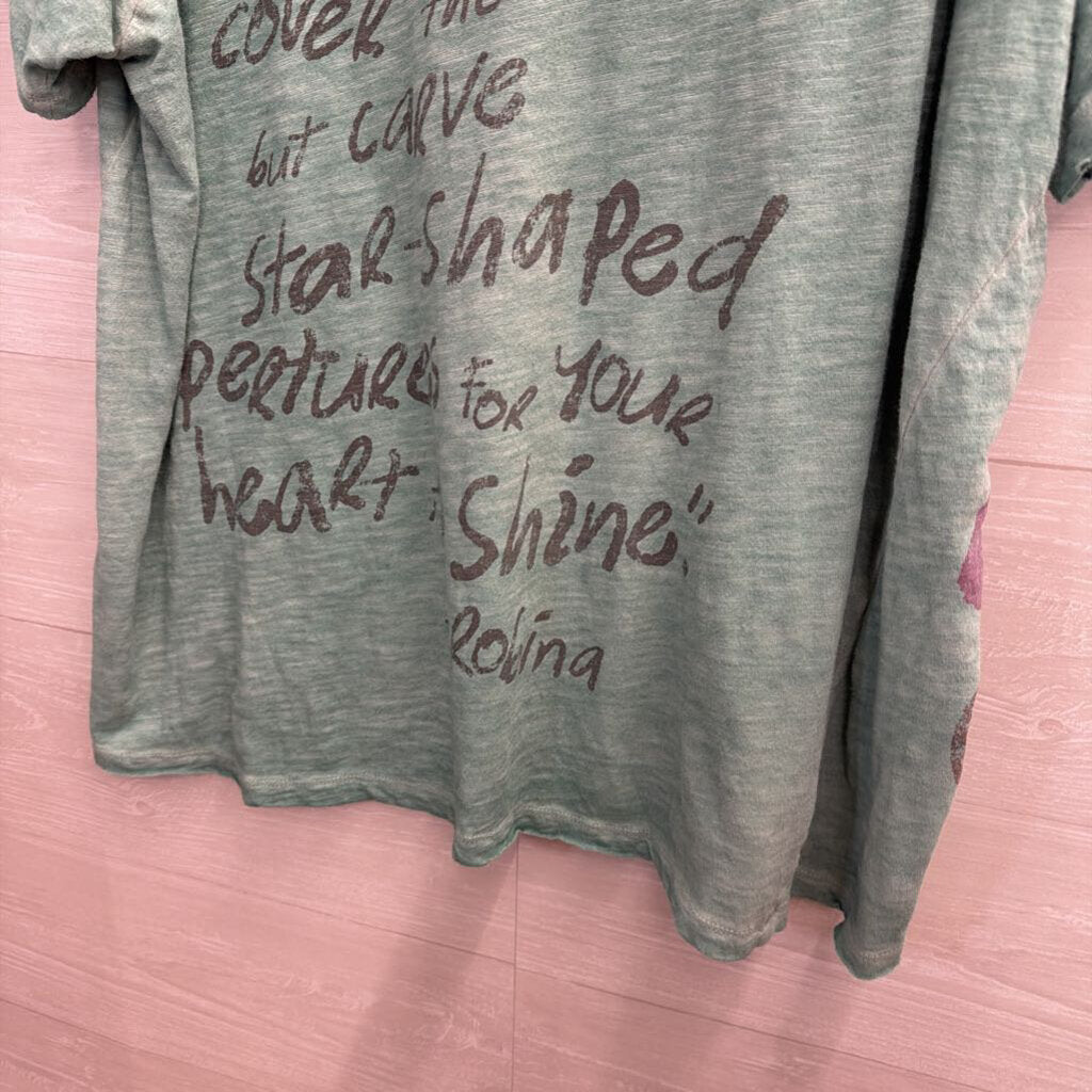 Magnolia Pearl Blue/ Purple Star Graphic Short Sleeve Tee One Size