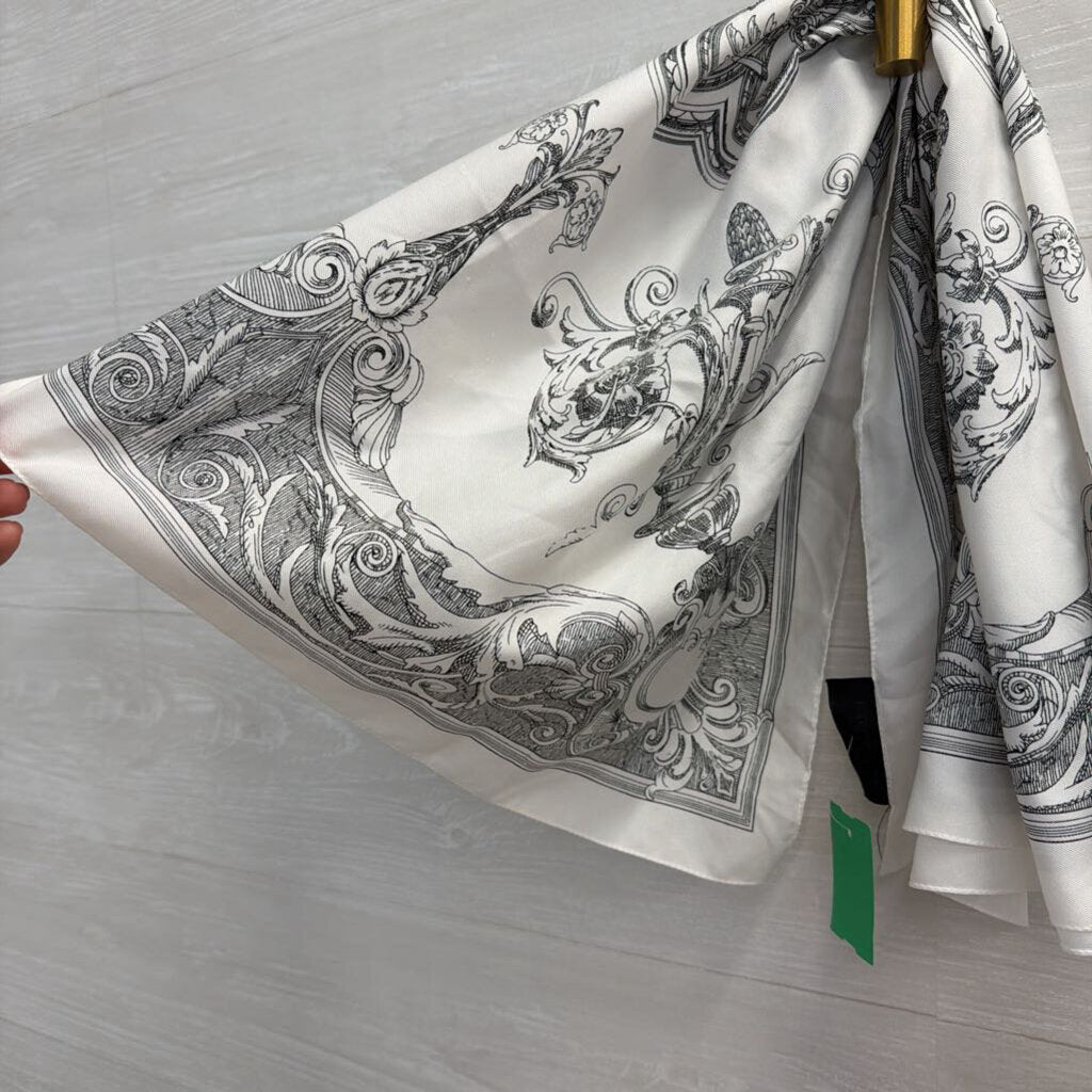 White/ Black Print Silky Scarf