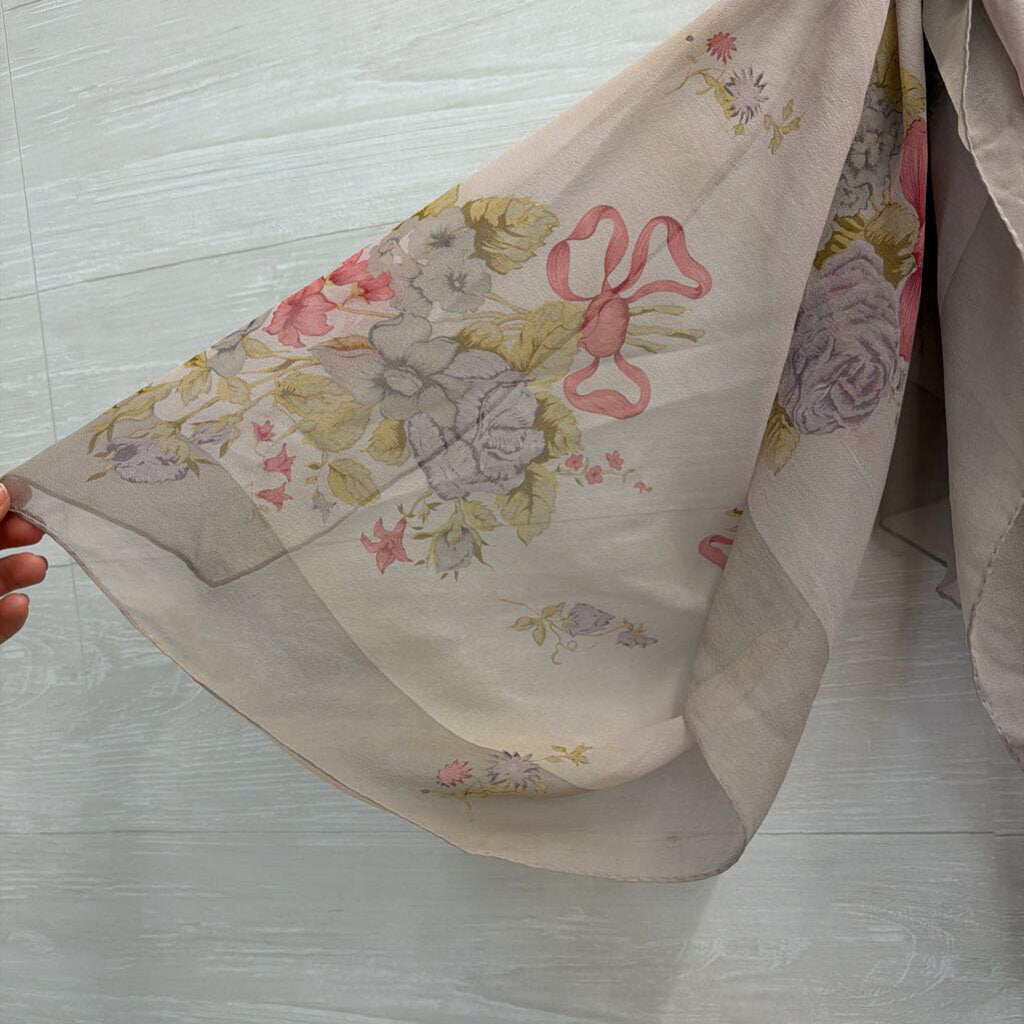 Adrienne Vittadini 100% Grey Floral Print Scarf