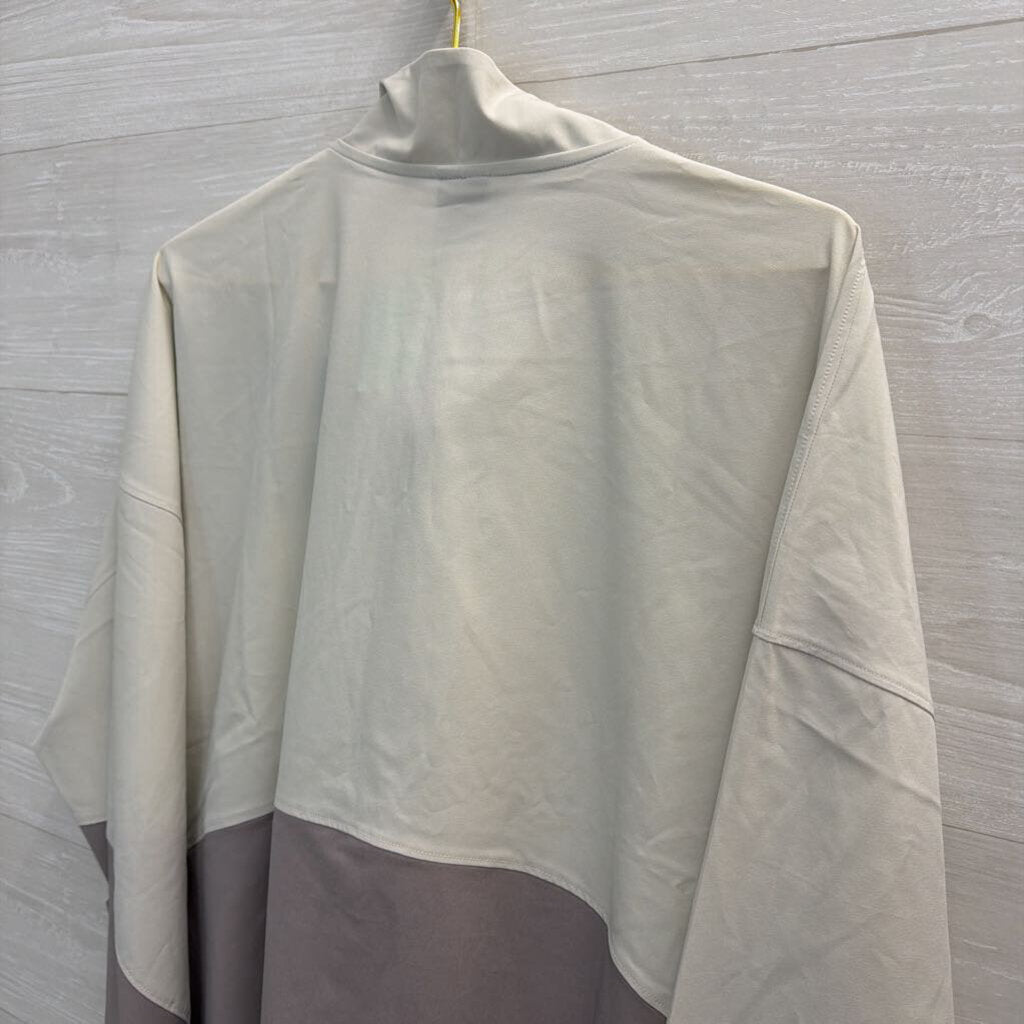 Under Armour White/ Grey Oversized Half Zip Pullover Extra Large