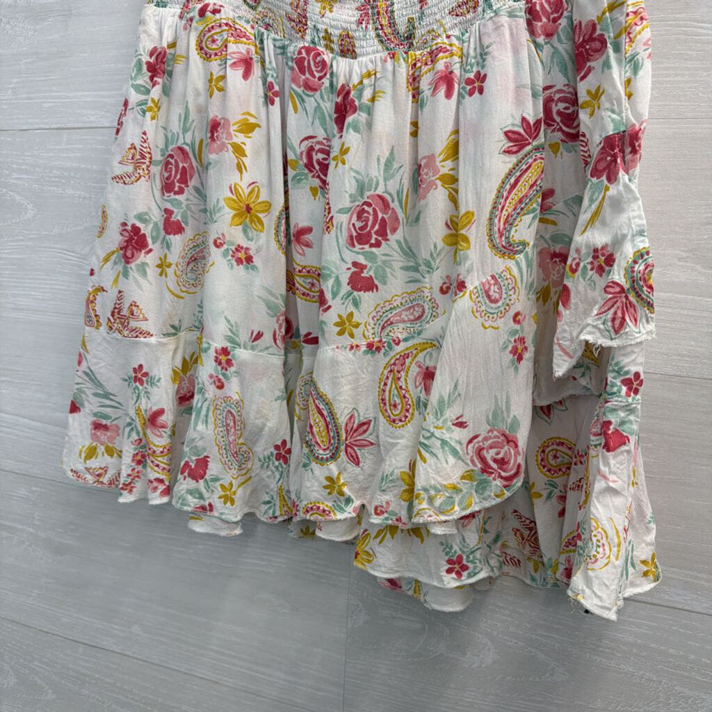 Ariat White/ Multi Print Ruffle Hem Skirt Large
