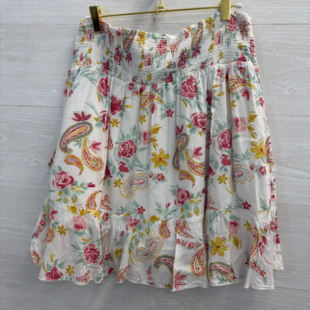 Ariat White/ Multi Print Ruffle Hem Skirt Large