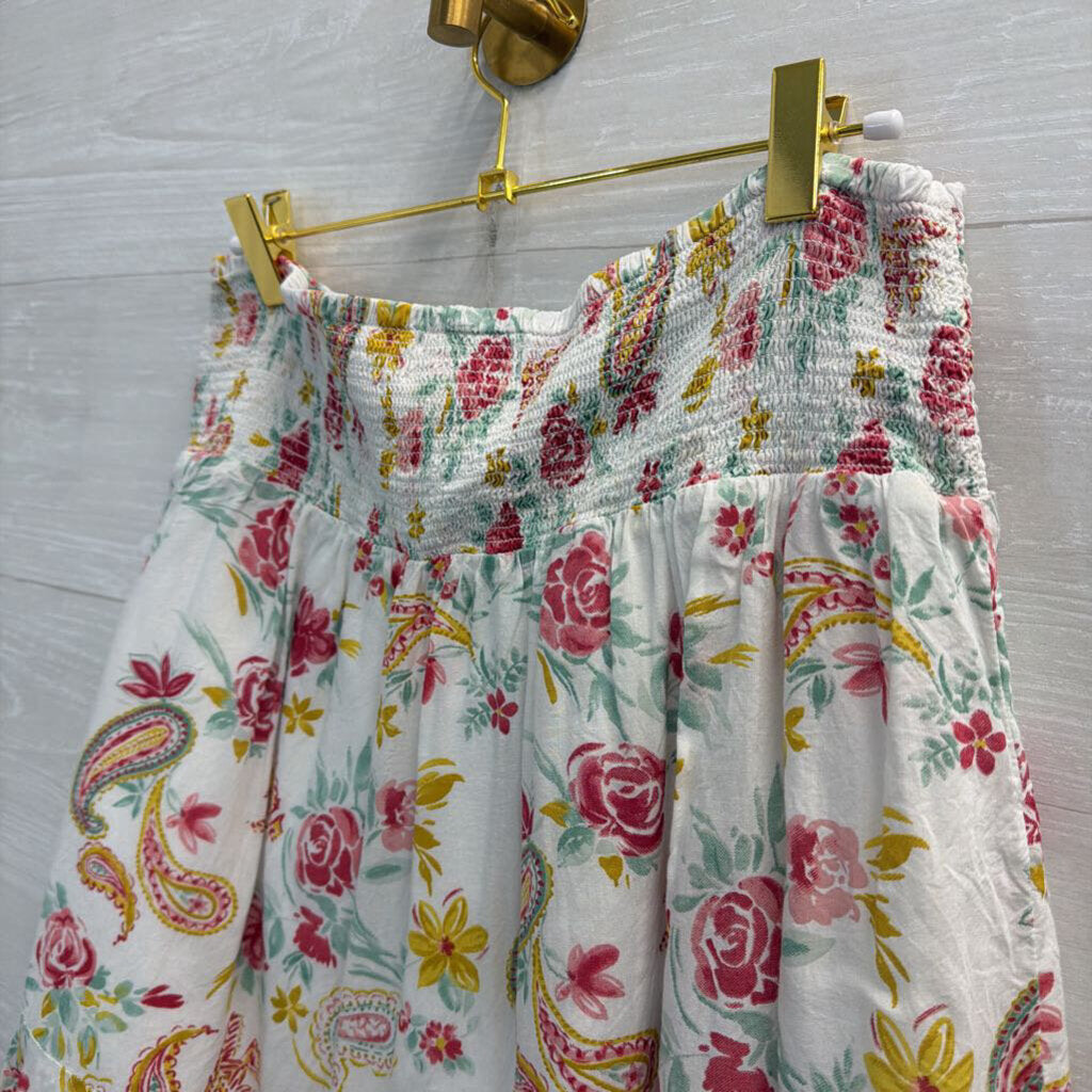 Ariat White/ Multi Print Ruffle Hem Skirt Large