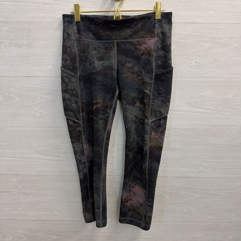Lululemon Grey/ Multi Print Cropped Leggings 6